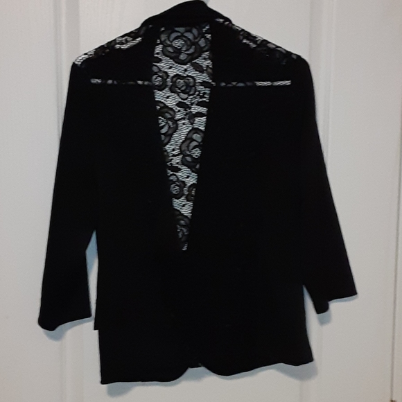 A medium black shirt from ardenes - Picture 3 of 5